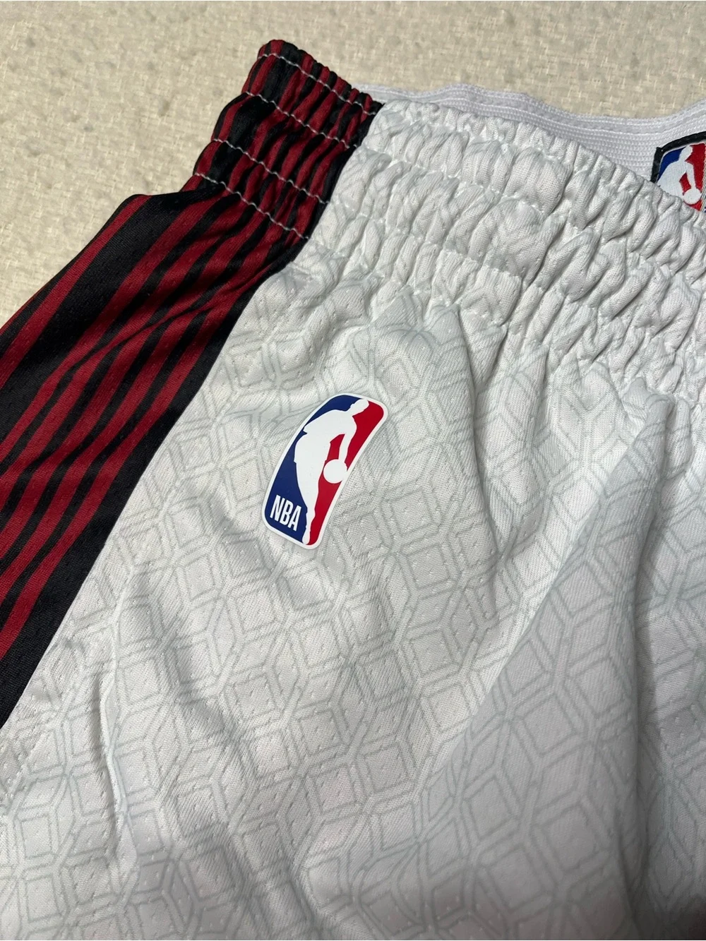 Nike NBA Chicago Bulls 2022/23 City Edition Swingman Shorts Mens M 34 Jersey Vtg